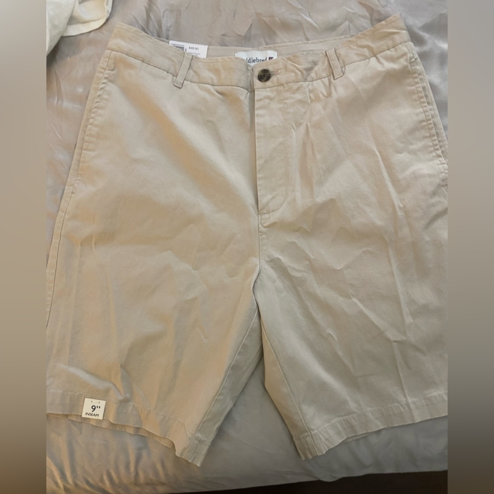 Saddlebred Khaki Shorts Size 32